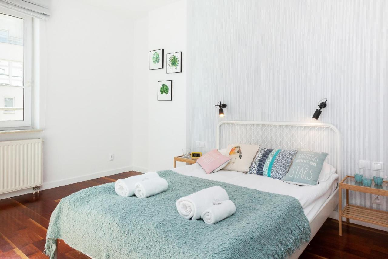 Apartments Warsaw Zelazna By Noclegi Renters Экстерьер фото